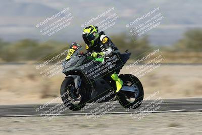 media/Dec-01-2025-Moto Forza (Mon) [[2daa91e15f]]/1-Advanced Group/Session 3 Turn 3 Exit Bump Pans/